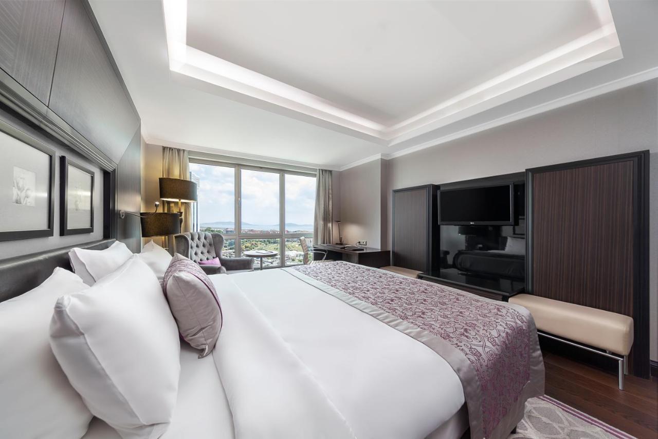 Dedeman Bostanci Istanbul Hotel & Convention Center Ngoại thất bức ảnh Deluxe Suite