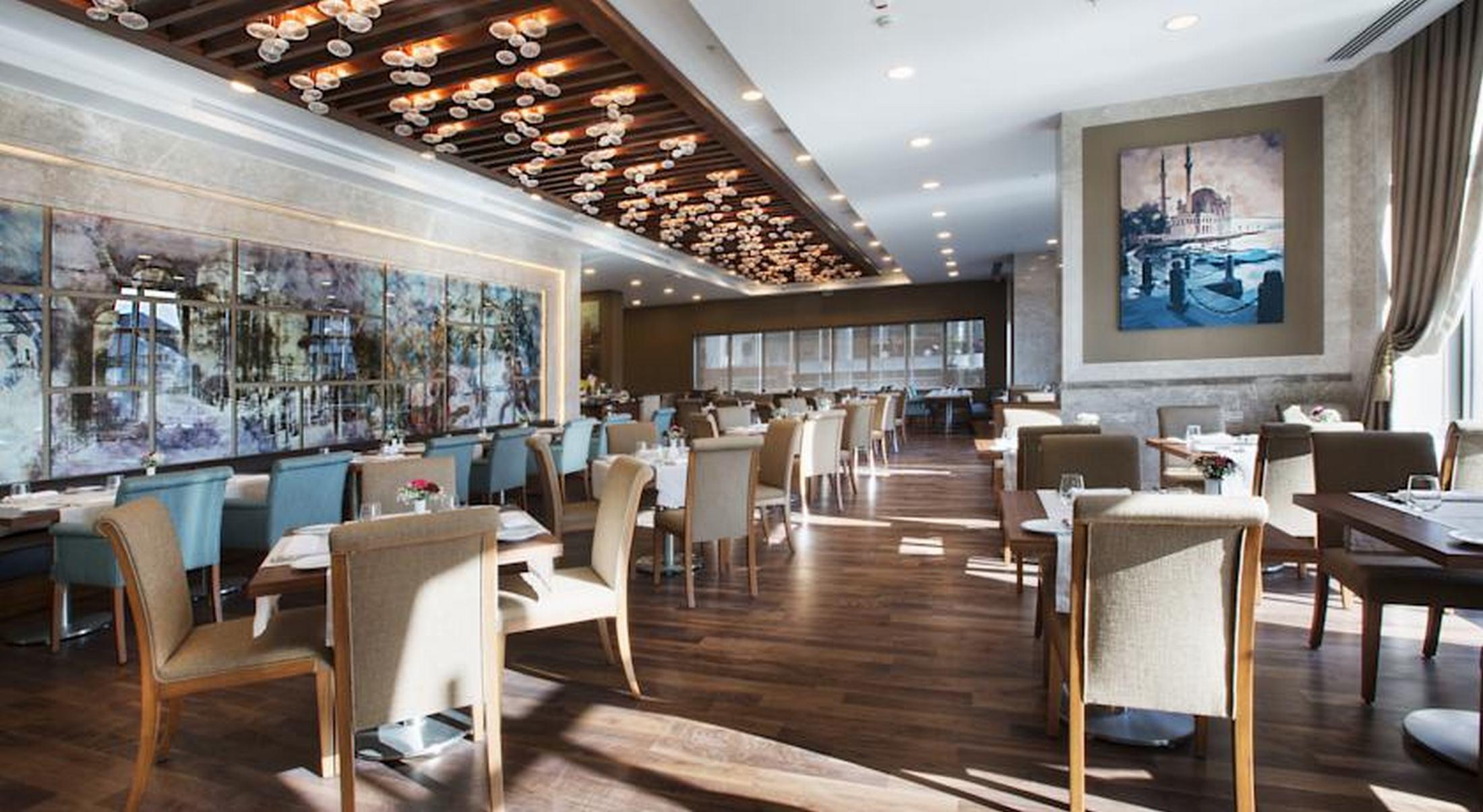 Dedeman Bostanci Istanbul Hotel & Convention Center Ngoại thất bức ảnh The interior of the restaurant