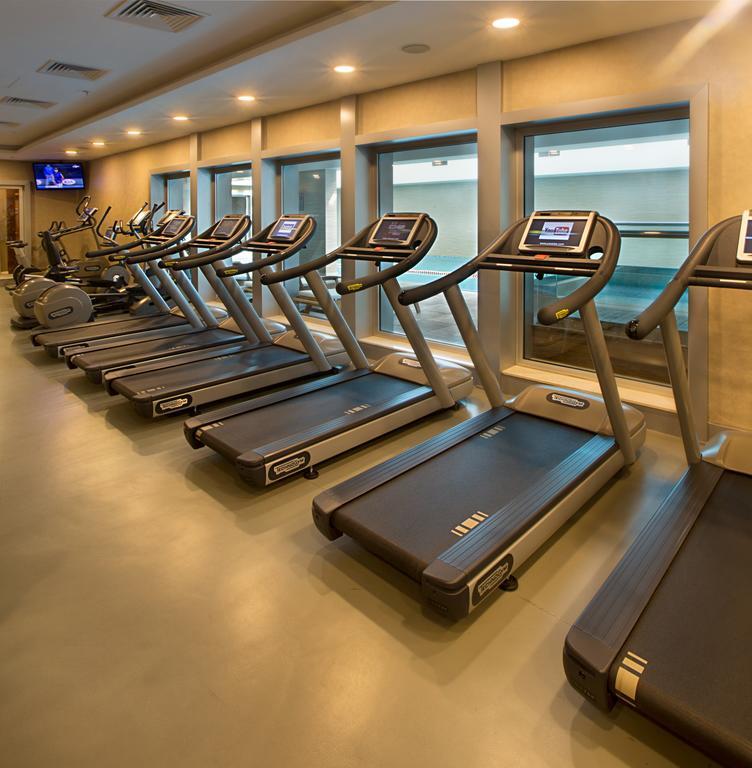 Dedeman Bostanci Istanbul Hotel & Convention Center Ngoại thất bức ảnh Treadmills